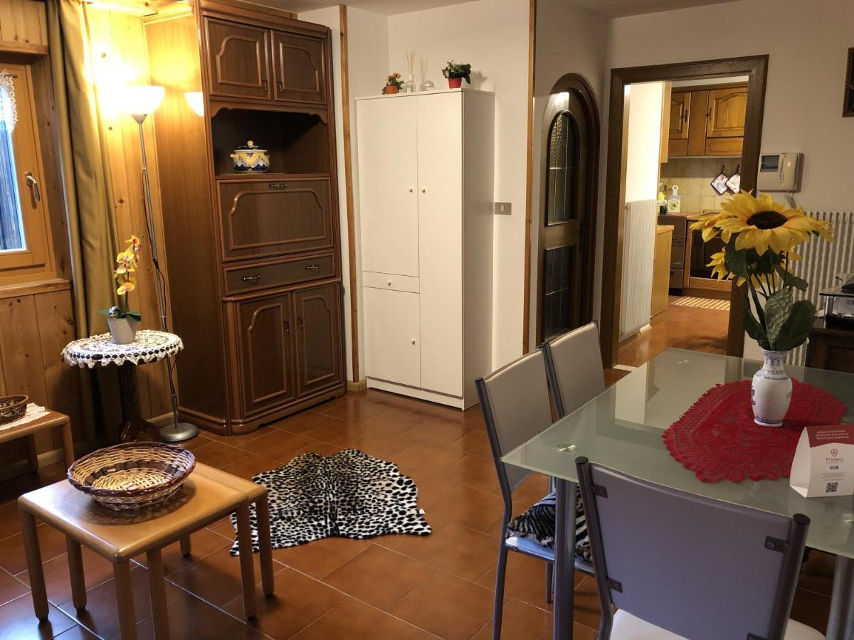 Ferienwohnung Mes Lastei Campitello di Fassa Exterior foto